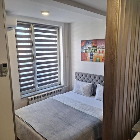 Appartamento Dado Apartman Kraljevo Esterno foto