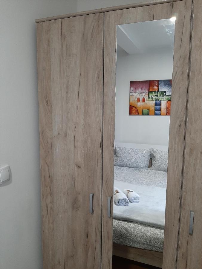 Appartamento Dado Apartman Kraljevo Esterno foto