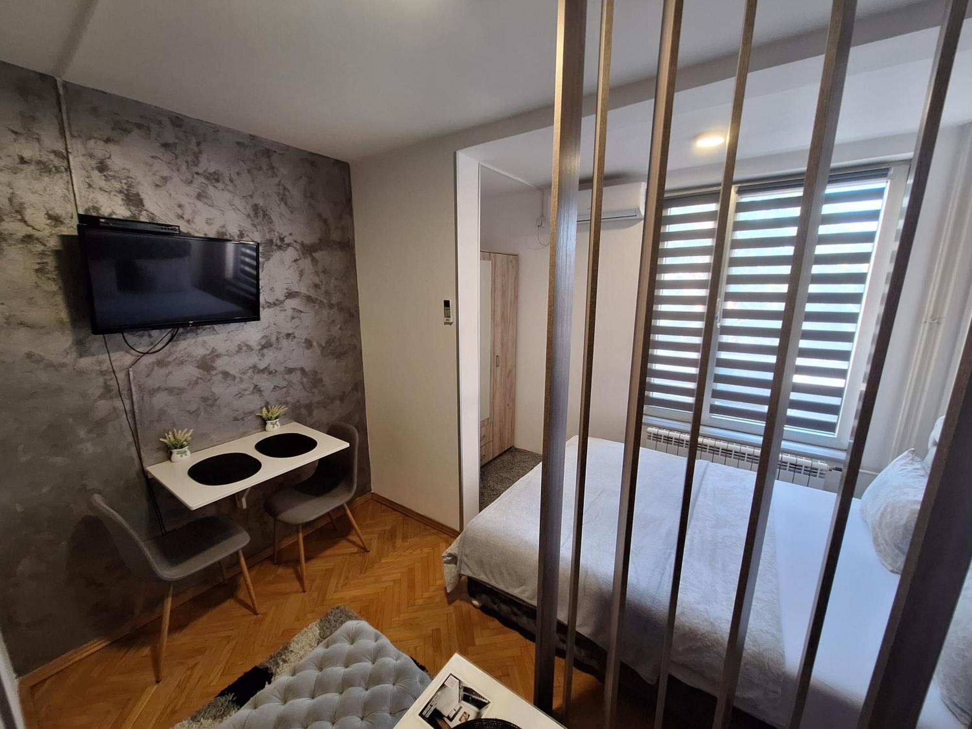 Appartamento Dado Apartman Kraljevo Esterno foto